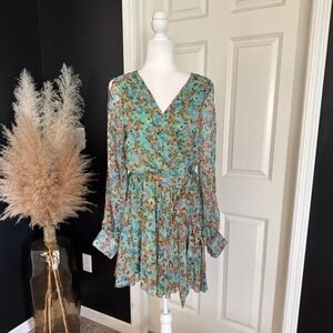 Spy Zone Exchange Mini Floral Slit Sleeve Tie Waist Dress 
size Small